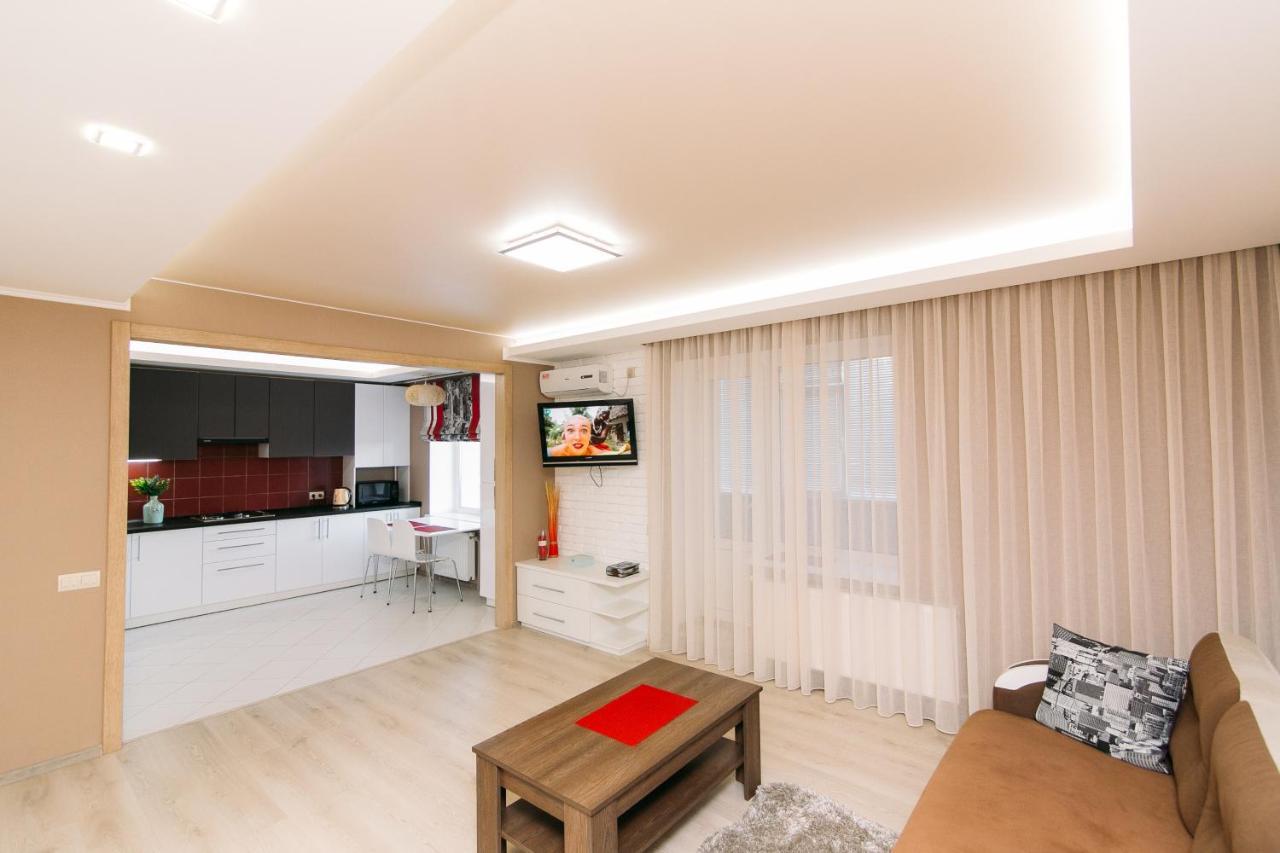 Vip Apartments Faraon On Kharkovskaya 1 Floor سومي المظهر الخارجي الصورة