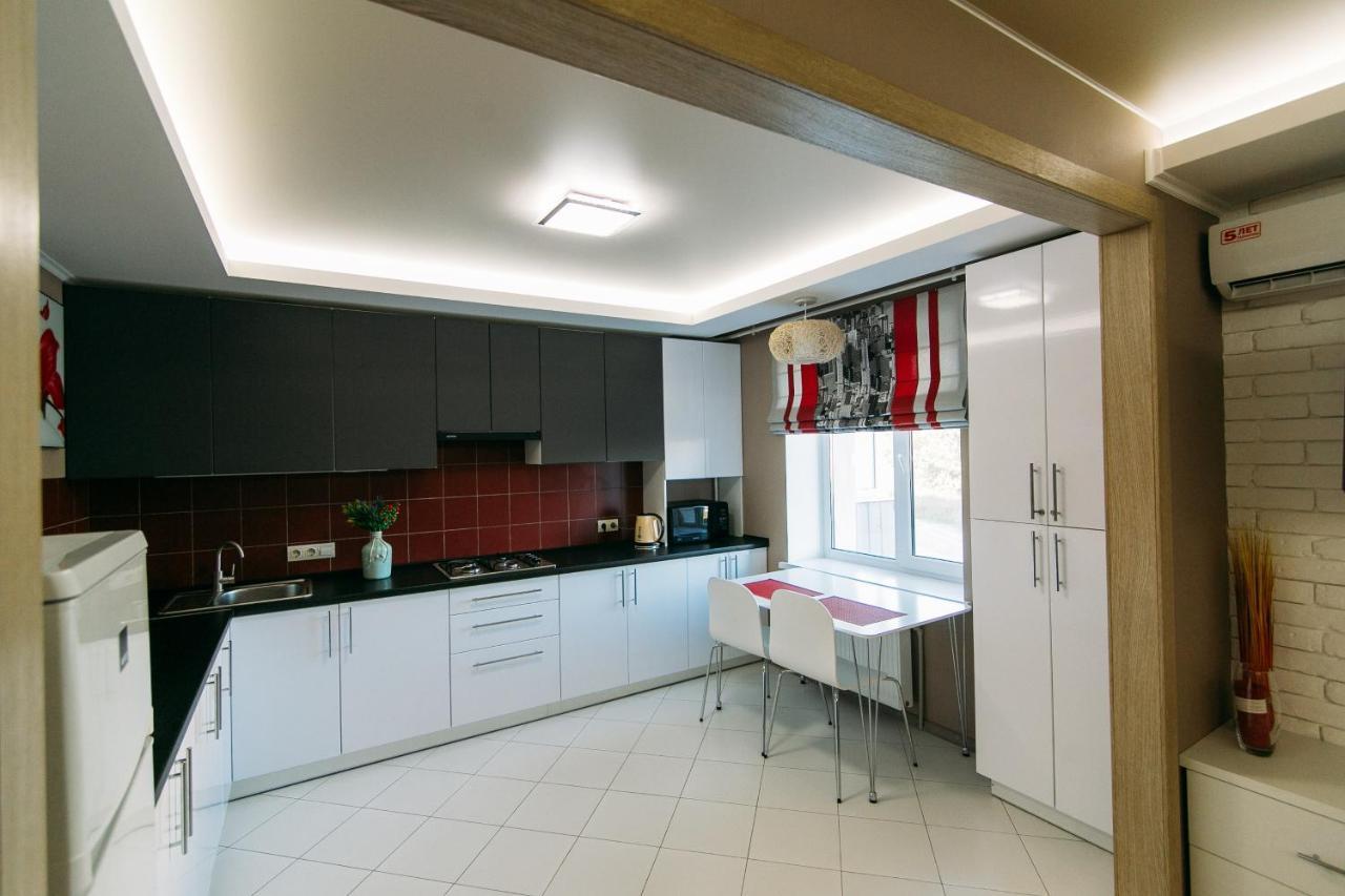 Vip Apartments Faraon On Kharkovskaya 1 Floor سومي المظهر الخارجي الصورة