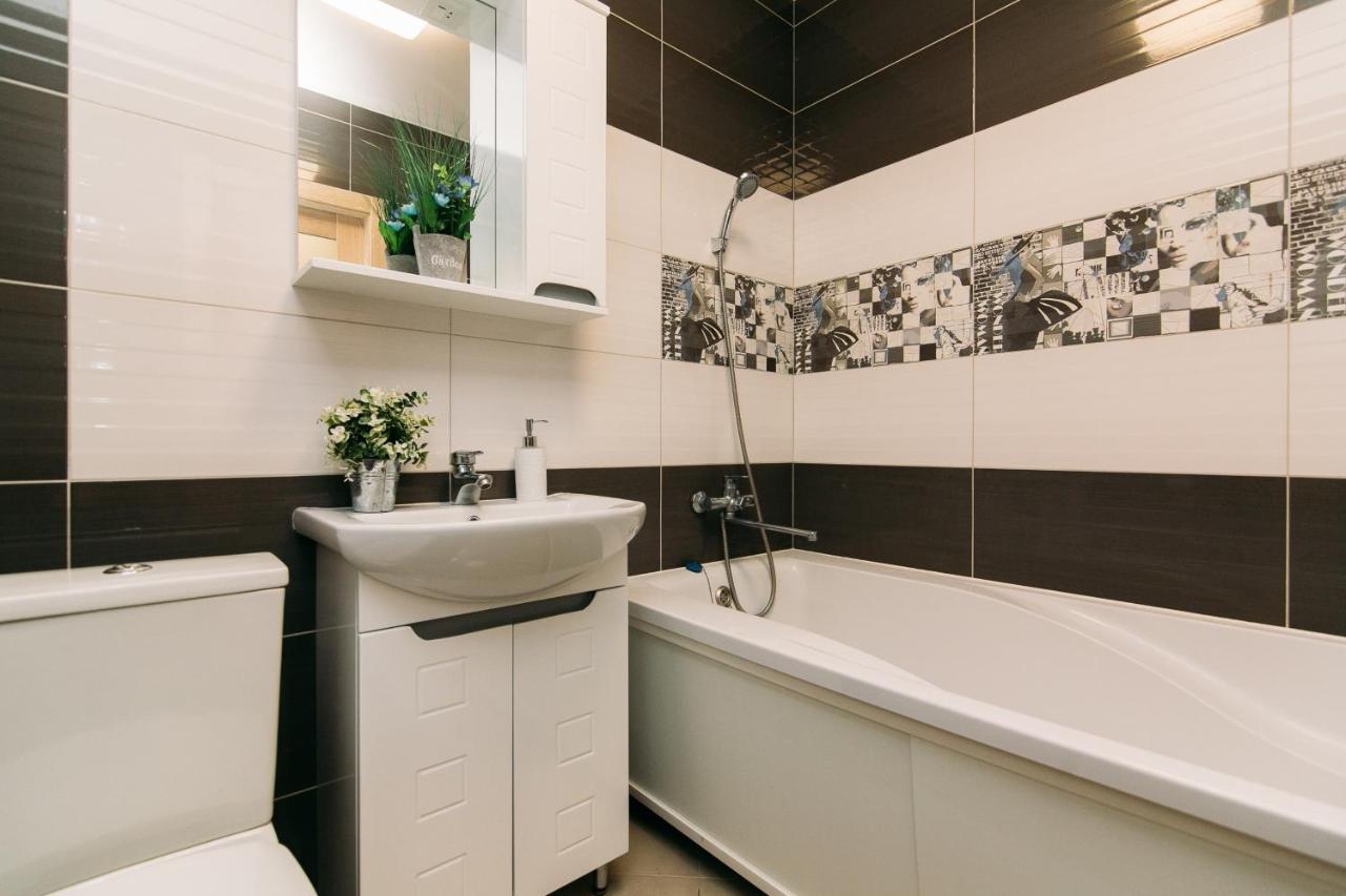 Vip Apartments Faraon On Kharkovskaya 1 Floor سومي المظهر الخارجي الصورة